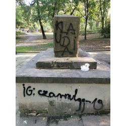 pomazany pomnik